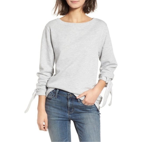 Hinge sweatshirt with tie sleeves. - Picture 1 of 2